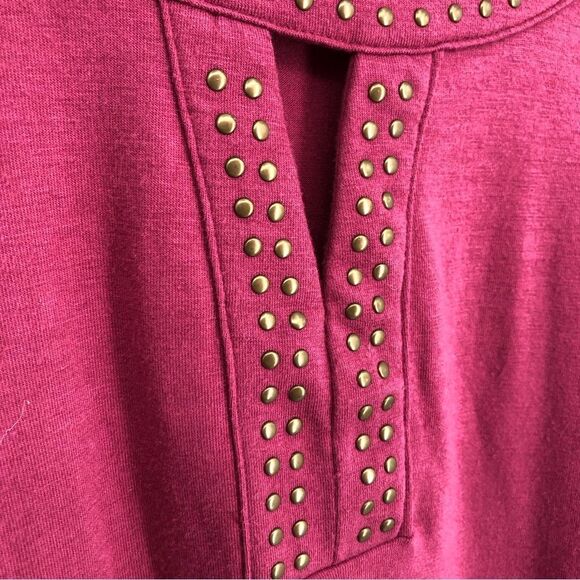 Catherines Shirt Womens 2X Pink Studded Cutout Neck 3/4 Sleeve Stretchy Comfy - Picture 4 of 11